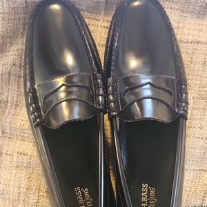 G.H. Bass & Co. Black Leather Penny Loafers Slip-On